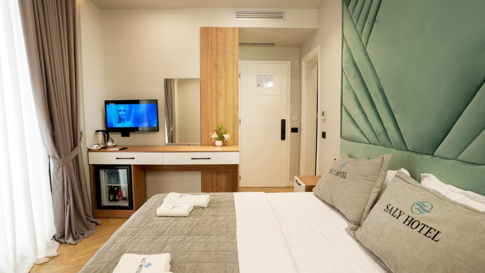 Hotel Saly *