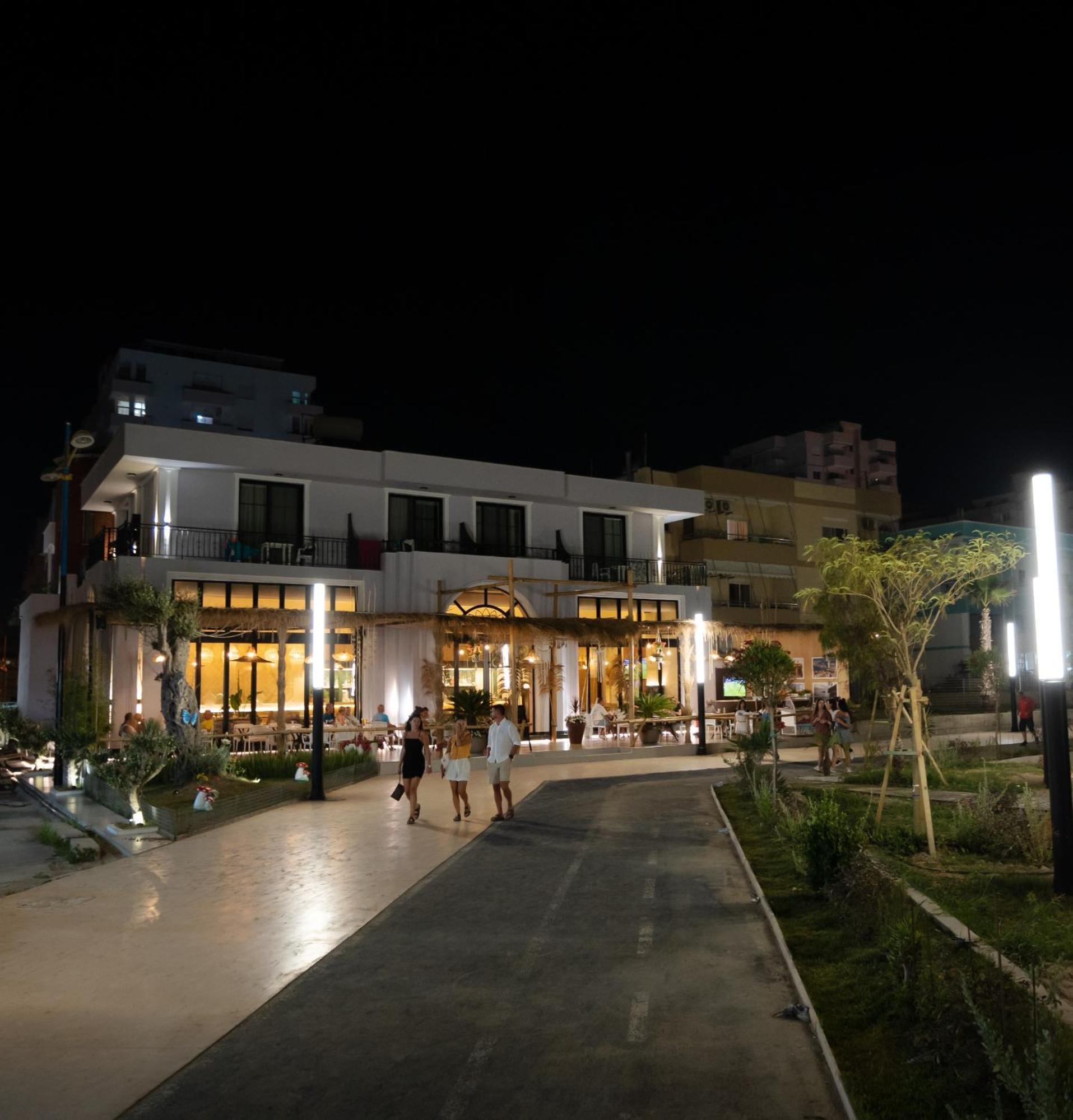 Saly Hotel *